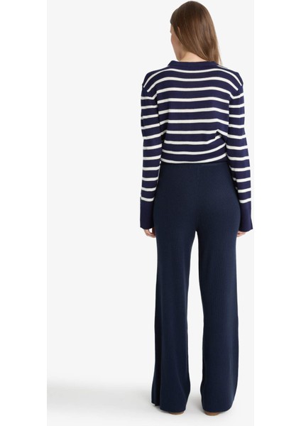 Regular Fit Basic Düz Beli Lastikli Düz Paça Triko Pantolon D6912AX25WN indirimleri