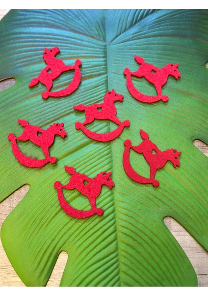 6 Adet Kırmızı Keçe At Arma Dikiş Aksesuarı 7x7 cm fırsatları