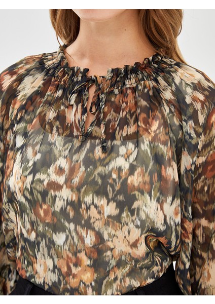 Yeni Sezon Bağlamalı Yaka Desenli Kadın Bluz modelleri