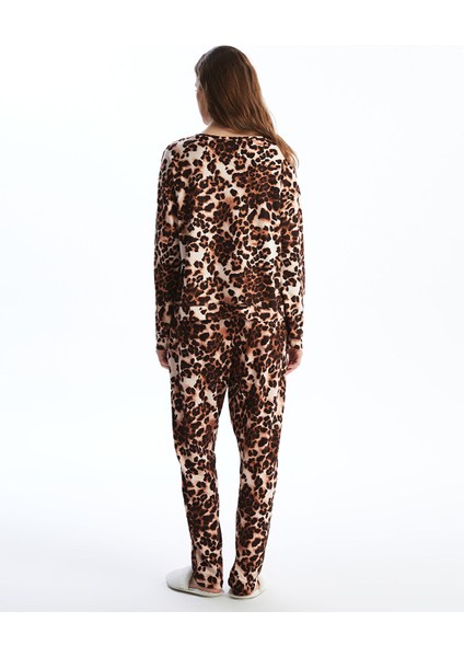 Yeni Sezon Bisiklet Yaka Leopar Desenli Polar Kadın Pijama Takımı fırsatları