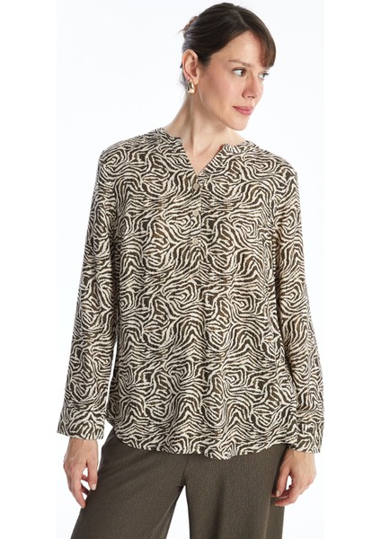 Yeni Sezon Kaçık Yaka Desenli Uzun Kollu Kadın Bluz