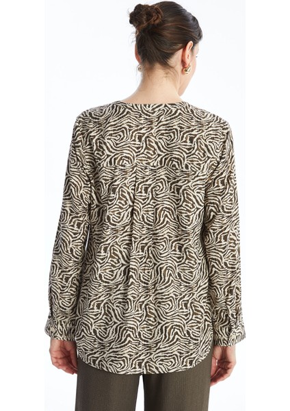 Yeni Sezon Kaçık Yaka Desenli Uzun Kollu Kadın Bluz indirimleri