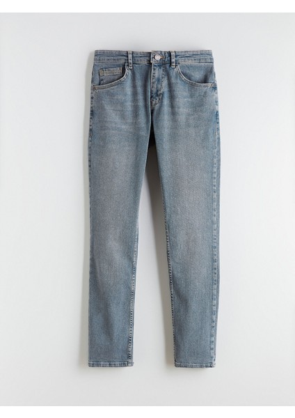 Yeni Sezon 750 Slim Fit Erkek Jean Pantolon indirimleri