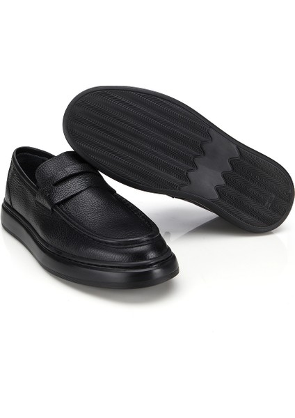 02AYH313980A100 ERKEK Deri Siyah Yumuşak Dokulu Klasik Loafer