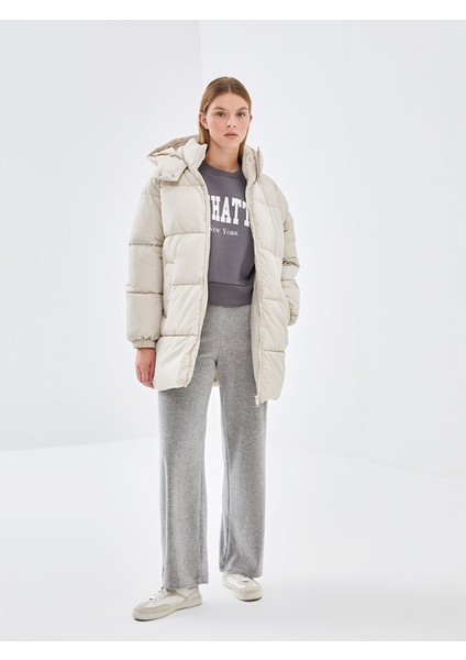 Yeni Sezon Kapüşonlu Kadın Şişme Mont fiyatları