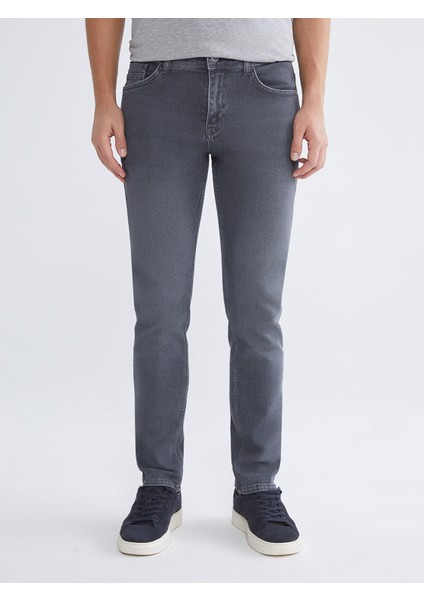 Yeni Sezon 750 Slim Fit Erkek Jean Pantolon fiyatları