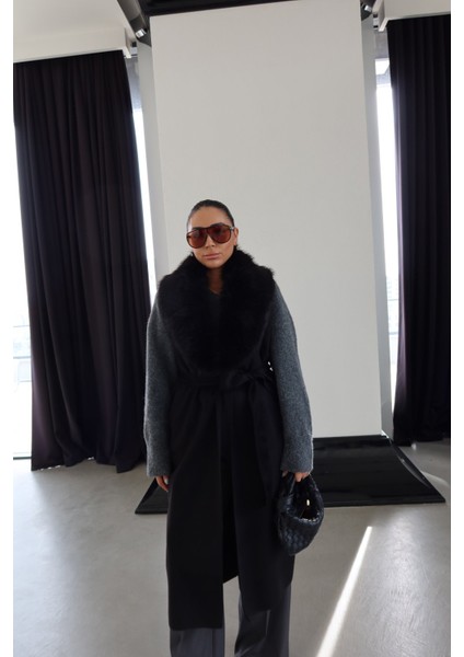 Yakası Kürk Detaylı Uzun Triko Yelek fiyatları