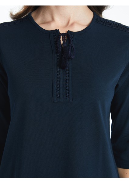 Yeni Sezon Bağlamalı Yaka Nakışlı Kadın Bluz modelleri