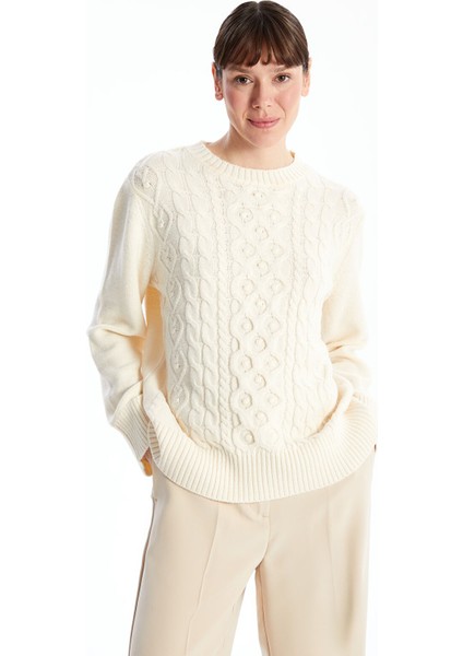 Yeni Sezon Bisiklet Yaka Kendinden Desenli Kadın Triko Kazak