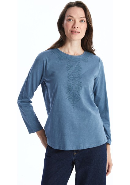 Yeni Sezon Bisiklet Yaka Nakışlı Kadın Bluz