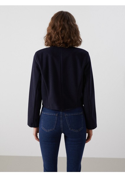 Yeni Sezon Bisiklet Yaka Kadın Ceket fırsatları