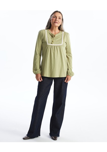 Yeni Sezon Bağlamalı Yaka Nakışlı Uzun Kollu Kadın Bluz fiyatları