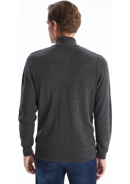 Yeni Sezon Standart Kalıp Dik Yaka Erkek Triko Hırka fırsatları