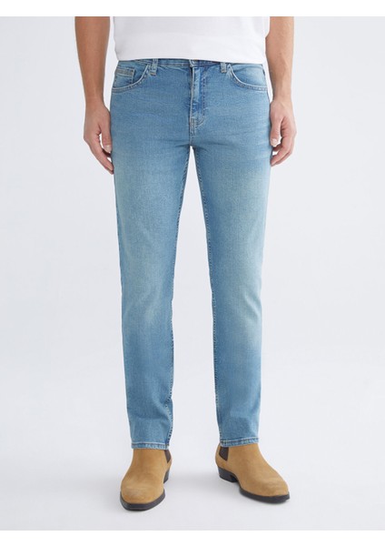 Yeni Sezon 750 Slim Fit Erkek Jean Pantolon fiyatları