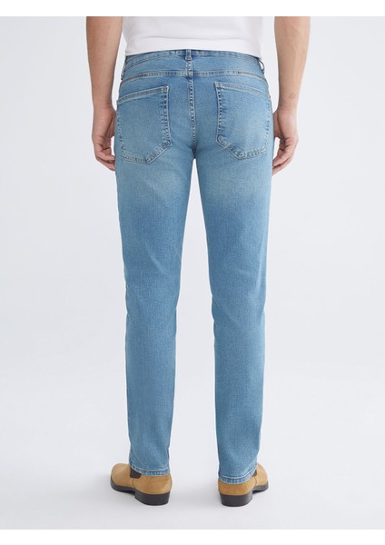 Yeni Sezon 750 Slim Fit Erkek Jean Pantolon fırsatları