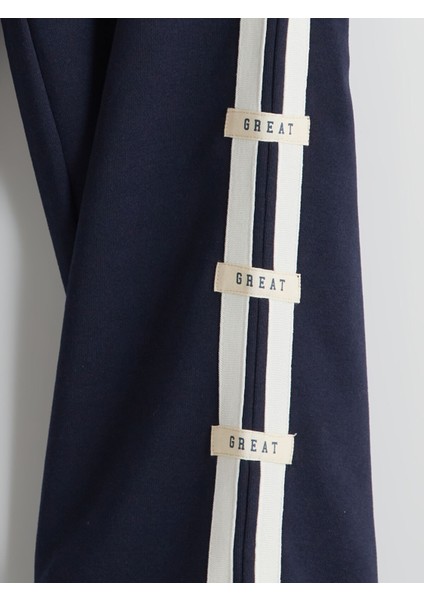 Yeni Sezon Beli Lastikli Kız Çocuk Eşofman Altı modelleri