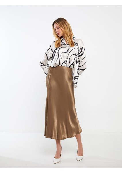 Yeni Sezon Standart Fit Düz Saten Kadın Etek