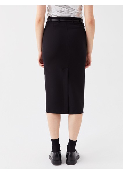 Yeni Sezon Kadın Standart Fit Düz Etek indirimleri