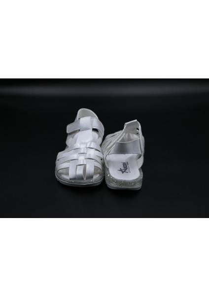 Arz Beyaz Simli Kız Çocuk Sandalet Ayakkabı indirimleri