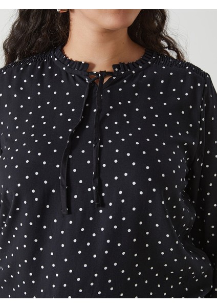 Yeni Sezon Bağlamalı Yaka Puantiyeli Kadın Bluz modelleri