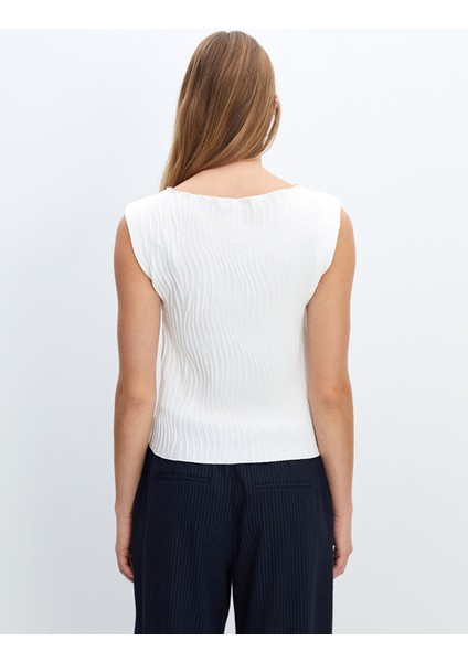 Yeni Sezon Bisiklet Yaka Dokulu Kadın Bluz fırsatları