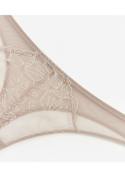 Yeni Sezon Dantelli Fantezi Tanga Külot modelleri