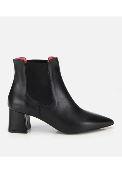 01BOH315510A100 KADIN Deri Siyah Yumuşak Dokulu Lastik Detaylı Topuklu Bot