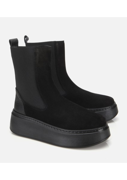 01BOH317830A100 KADIN Süet Deri Siyah Lastik Detaylı Kalın Tabanlı Düz Bot fiyatları