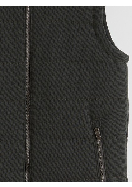 Yeni Sezon Dik Yaka Erkek Çocuk Yelek modelleri