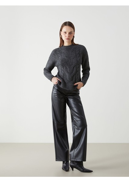 Yeni Sezon Dik Yaka Kendinden Desenli Kadın Triko Kazak fiyatları