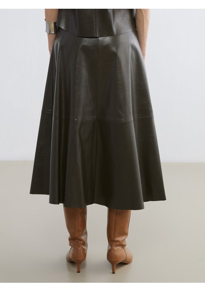 Yeni Sezon Beli Fermuarlı A Kesim Deri Görünümlü Etek fırsatları