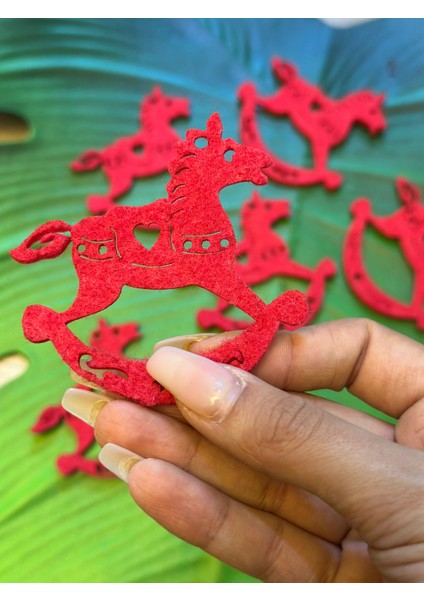 6 Adet Kırmızı Keçe At Arma Seti 7x7 cm fiyatları