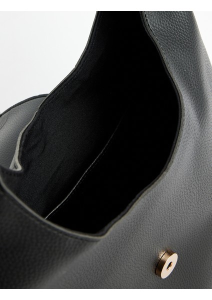 Metal Tokalı Suni Deri Tote Çanta fırsatları