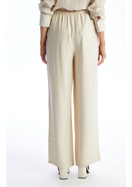 Yeni Sezon Kadın Beli Lastikli Düz Pantolon fırsatları