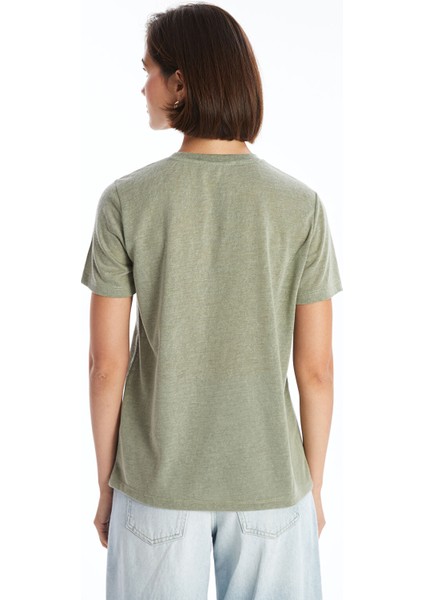 Yeni Sezon Bisiklet Yaka Kadın Tişört fırsatları