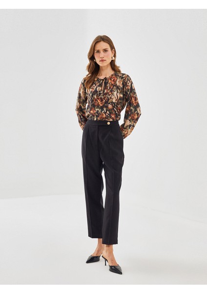 Yeni Sezon Bağlamalı Yaka Desenli Kadın Bluz modelleri