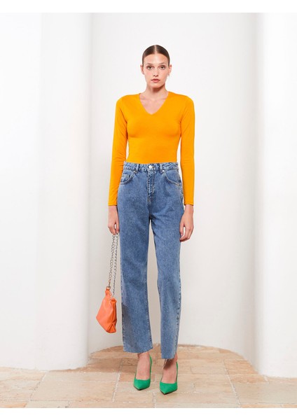 Yeni Sezon V Yaka Düz Uzun Kollu Kadın Çıtçıtlı Body modelleri