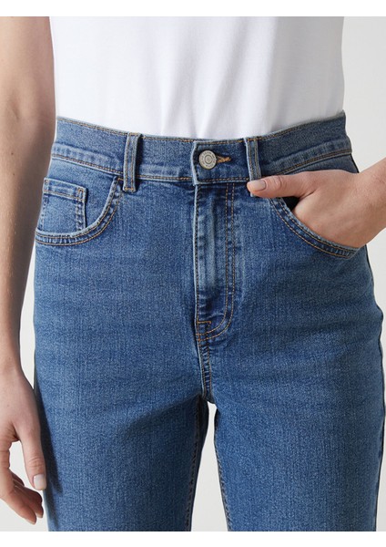 Yeni Sezon Mom Fit Kadın Jean Pantolon modelleri