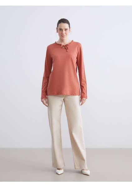 Yeni Sezon Fırfırlı Bağlamalı Yaka Bluz fiyatları