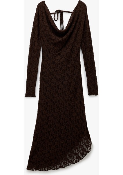 Sırt Detaylı Degaje Yaka Uzun Kollu Asimetrik Midi Dantel Elbise