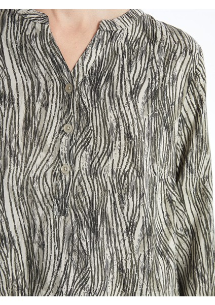 Yeni Sezon Kaçık Yaka Desenli Uzun Kollu Kadın Bluz fırsatları