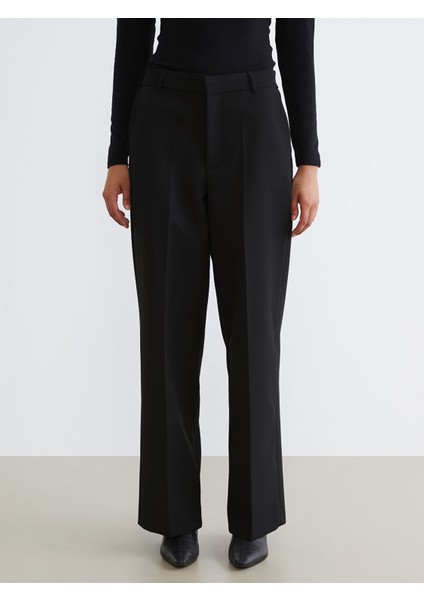 Yeni Sezon Standart Fit Geniş Paça Kadın Pantolon fiyatları