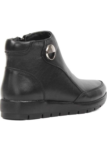 Kadın Siyah Fermuarlı Deri Bot fırsatları