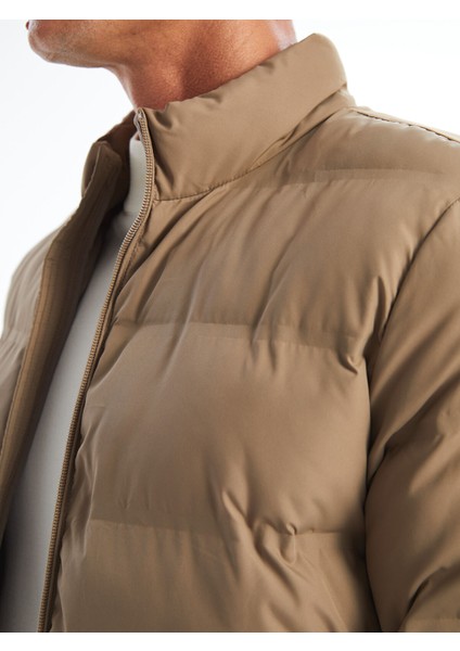 Yeni Sezon Standart Kalıp Dik Yaka Erkek Şişme Mont modelleri