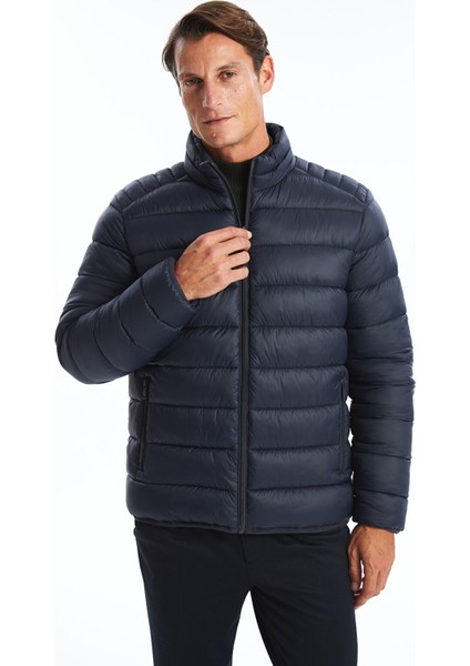 Yeni Sezon Standart Kalıp Dik Yaka Erkek Şişme Mont