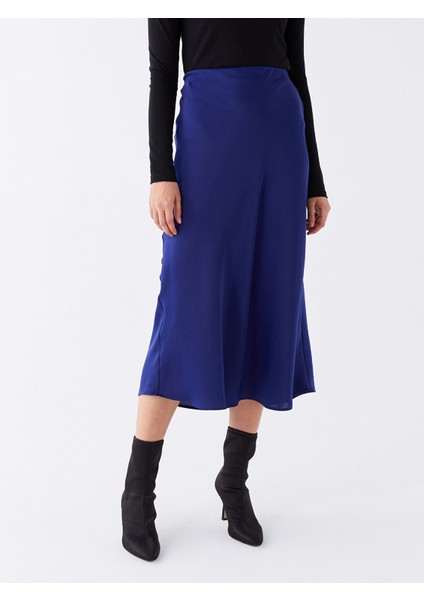 Yeni Sezon Standart Fit Düz Saten Kadın Etek fırsatları