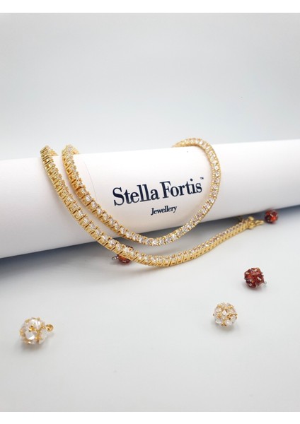 Sıralı Zirkon Taşlı Su Yolu Kolye – Altın Kaplama, Maksimum Işıltı | SF Signature Serisi fiyatları