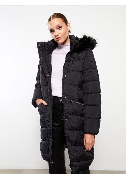 Yeni Sezon Kadın Kapüşonlu Düz Şişme Mont modelleri