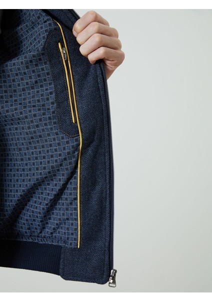 Yeni Sezon Standart Kalıp Gömlek Yaka Erkek Kaşe Mont fırsatları