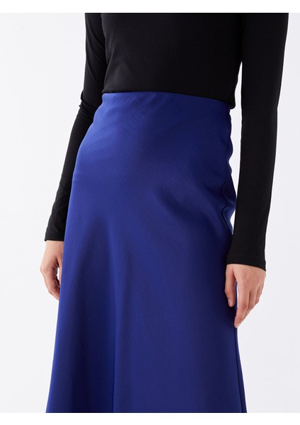 Yeni Sezon Standart Fit Düz Saten Kadın Etek modelleri